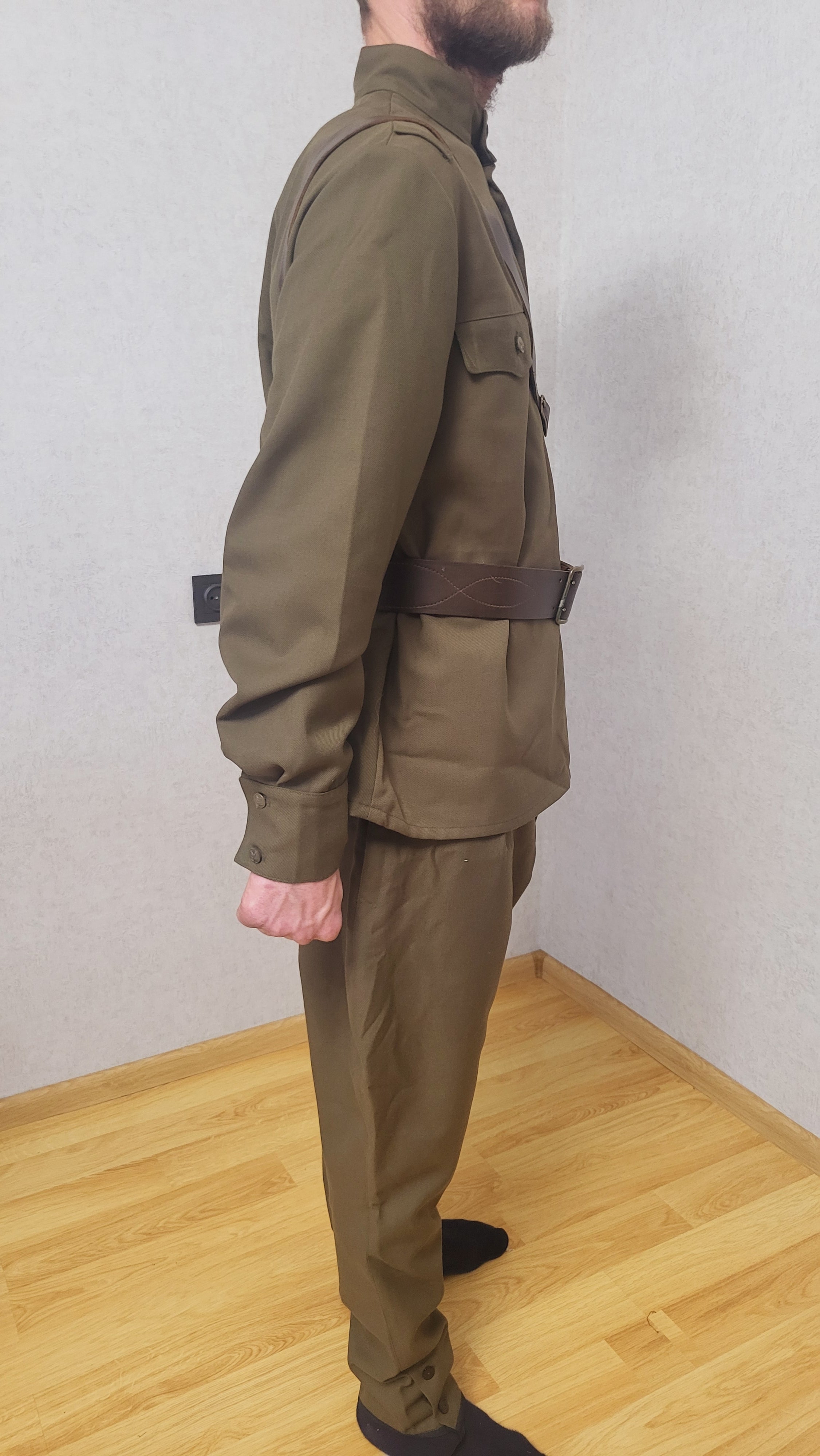 Soviet RKKA Khaki Gymnastyorka Set with Breeches