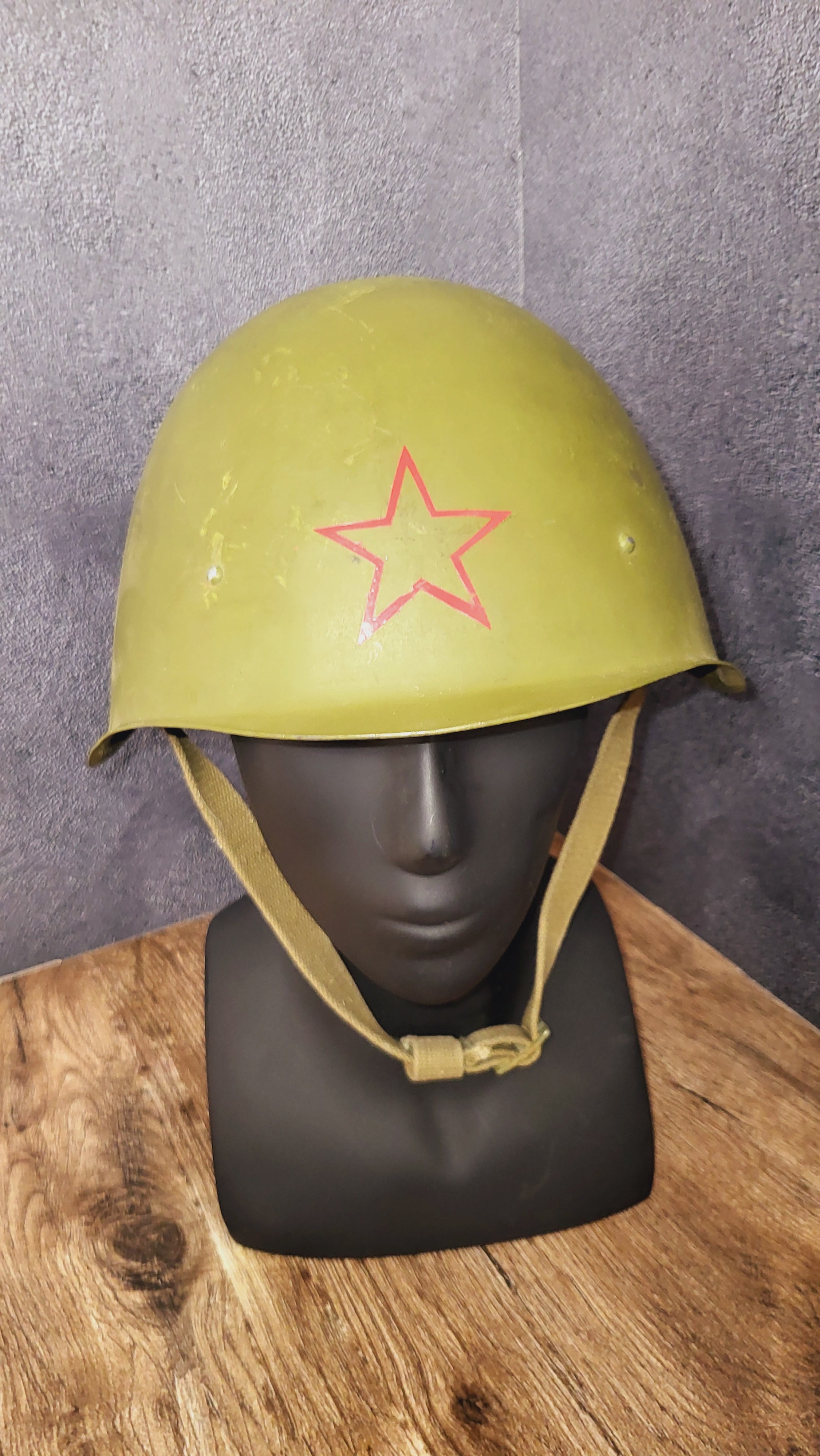 Vintage Soviet USSR SSh-40 Steel Helmet Outline Red Star Variant