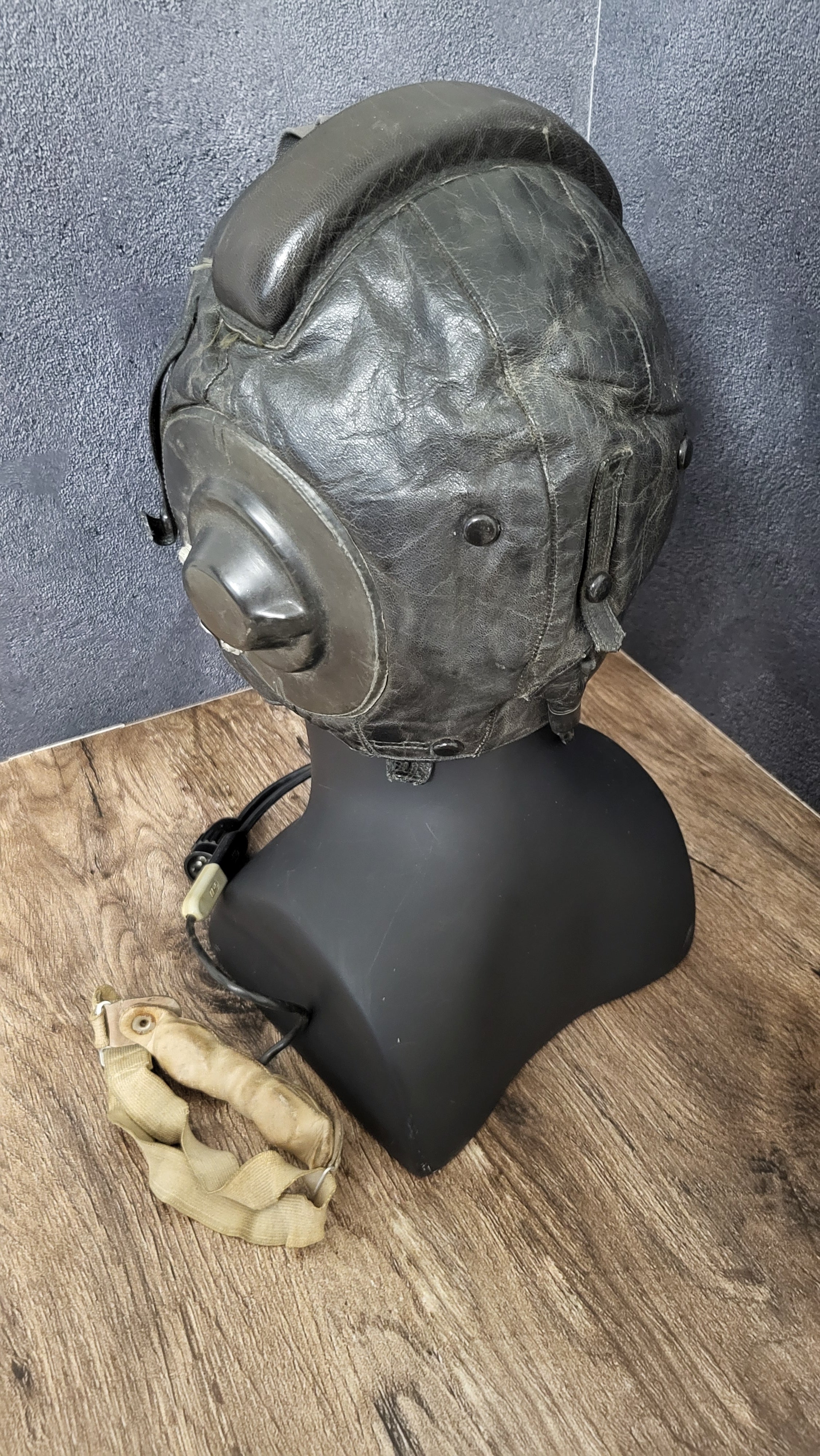 Soviet Winter Pilot Helmet ShZ-82 Sheepskin Leather Flight Helmet USSR