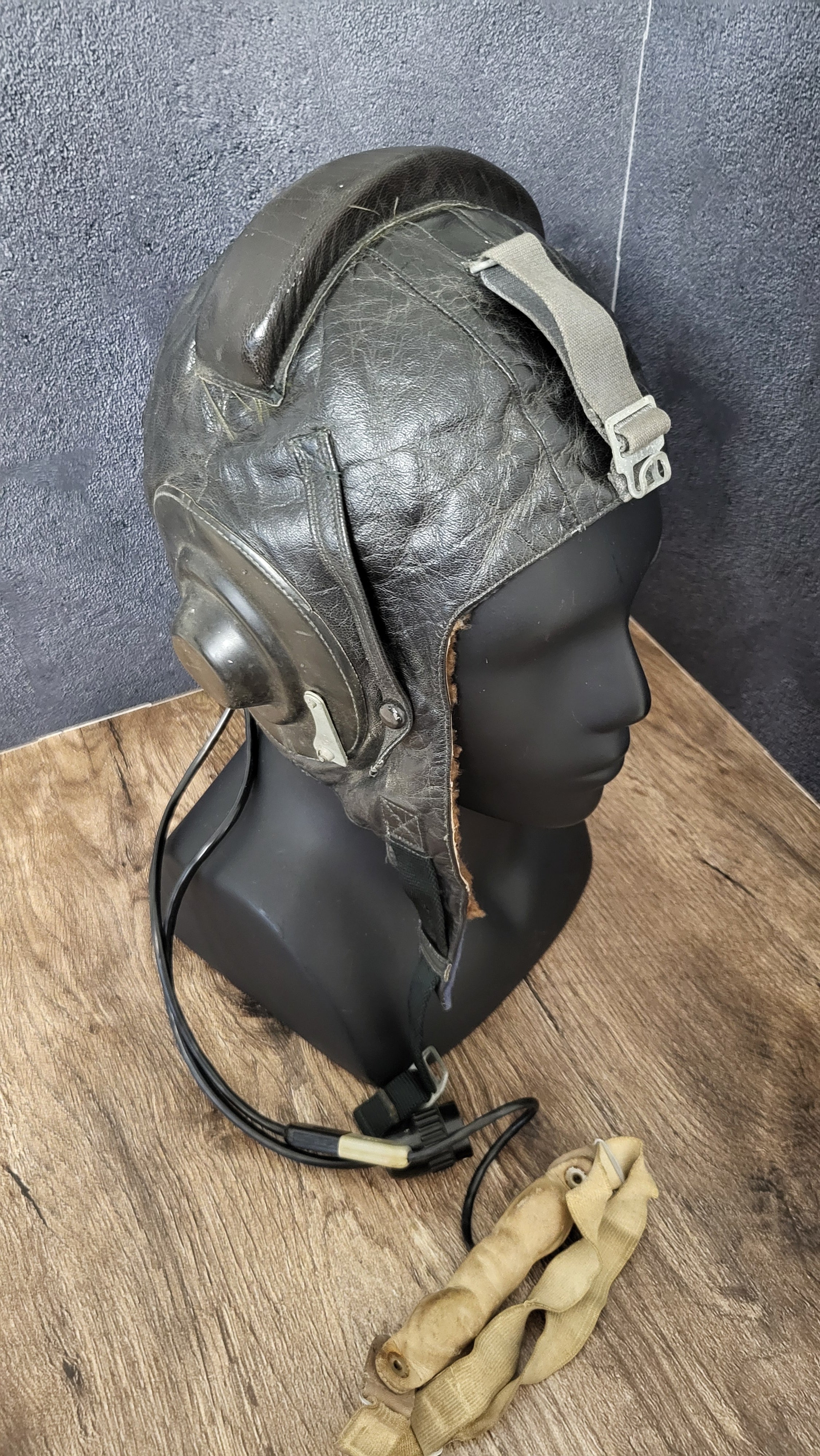 Soviet Winter Pilot Helmet ShZ-82 Sheepskin Leather Flight Helmet USSR