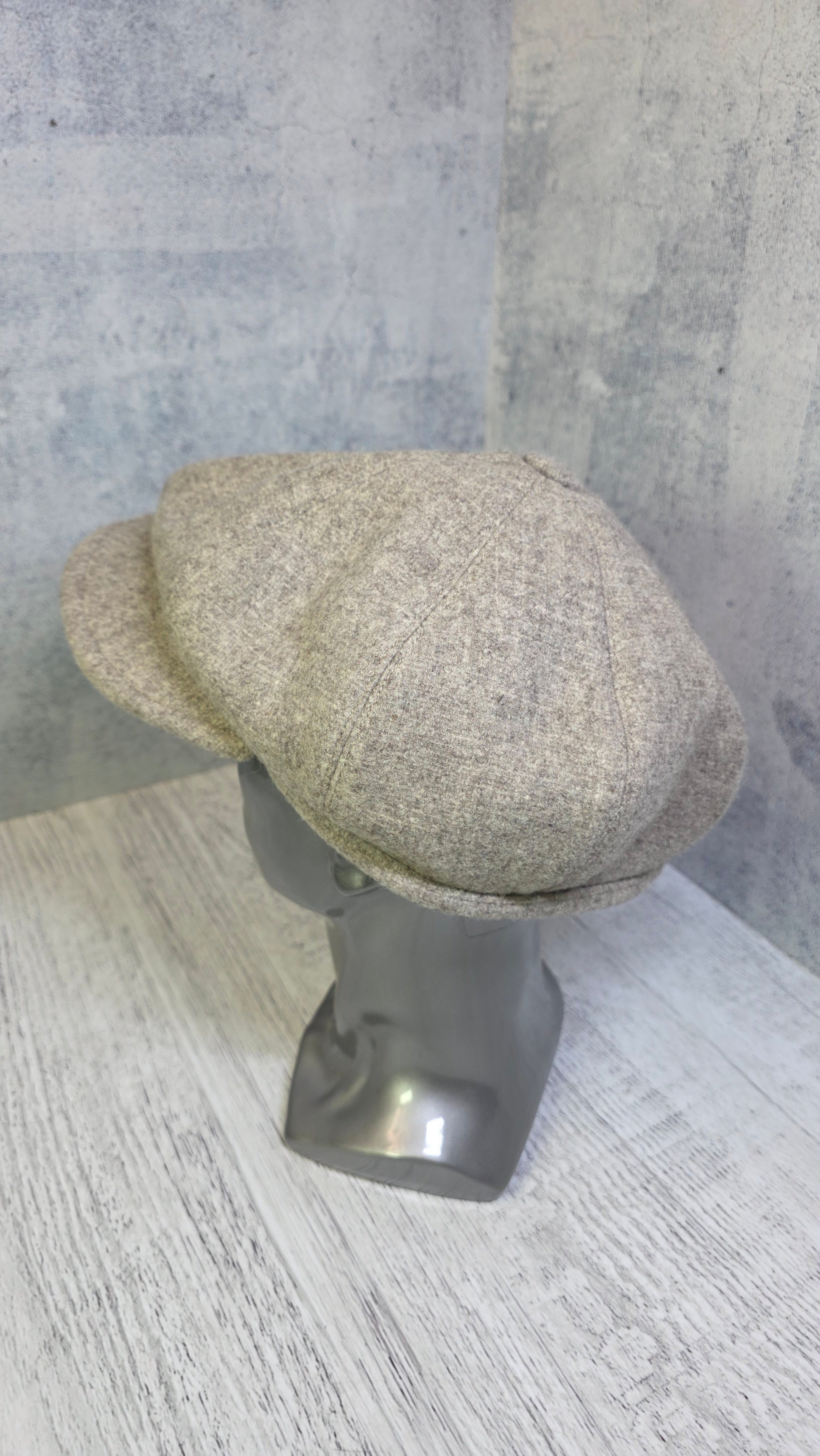 Vintage Beige Tweed Newsboy Cap Peaky Blinders Gatsby Hat - Legend Returns Vintage