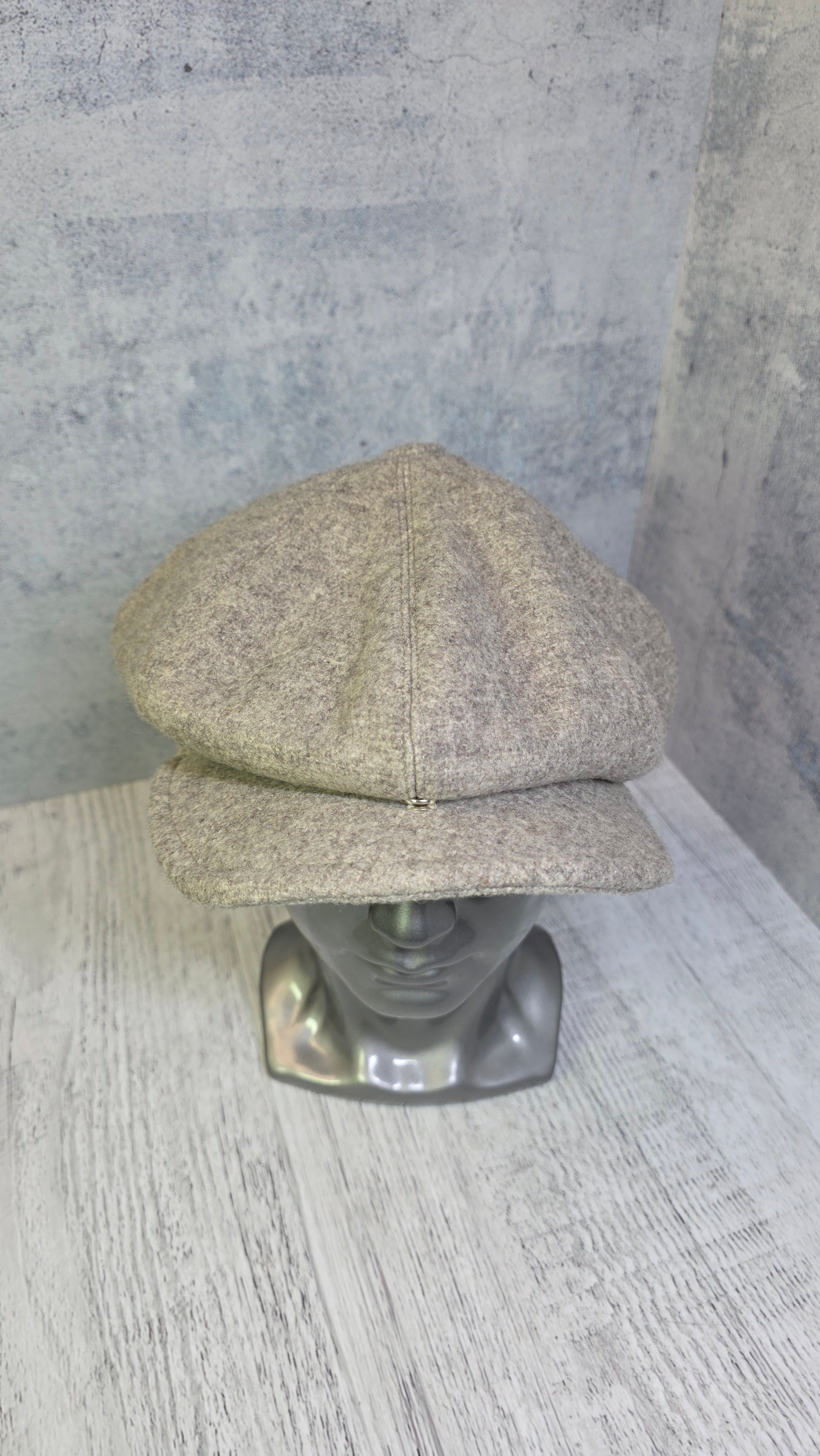 Vintage Beige Tweed Newsboy Cap Peaky Blinders Gatsby Hat - Legend Returns Vintage