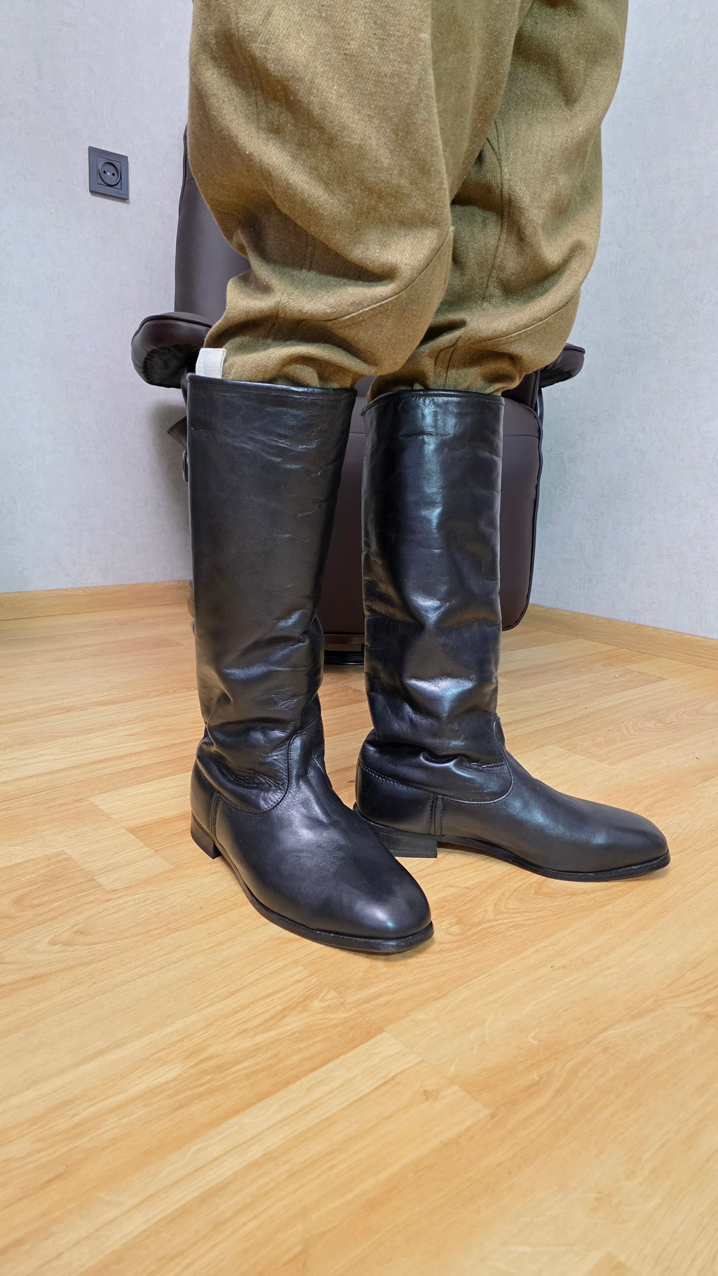 German Winter Officer Boots Vintage DDR NVA Fur Lined Leather Boots - Legend Returns Vintage