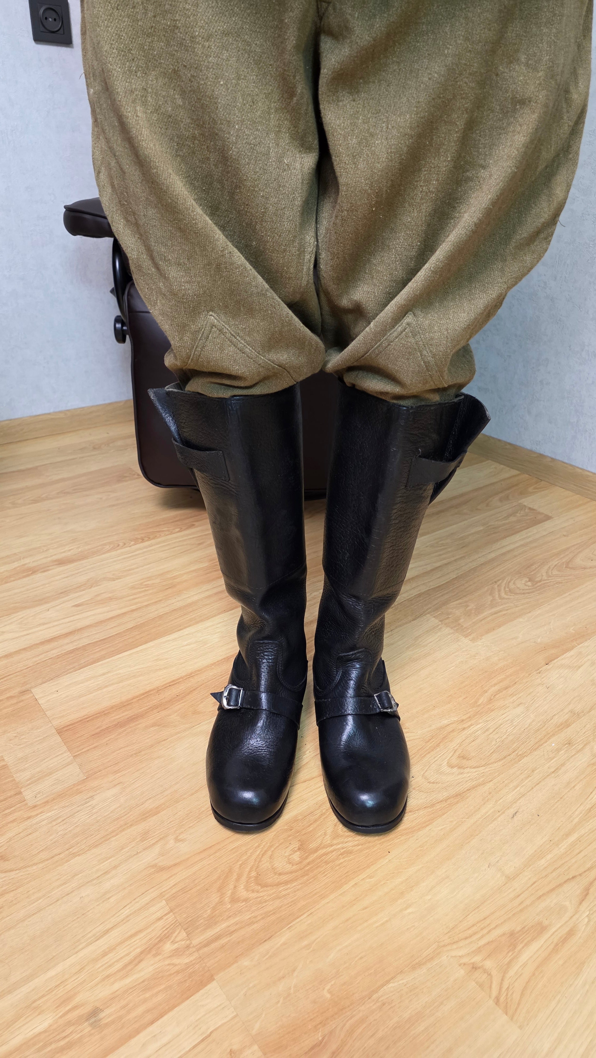 Soviet Scout Leather Boots USSR Spetsnaz Style Yuft Military Boots Vintage - Legend Returns Vintage