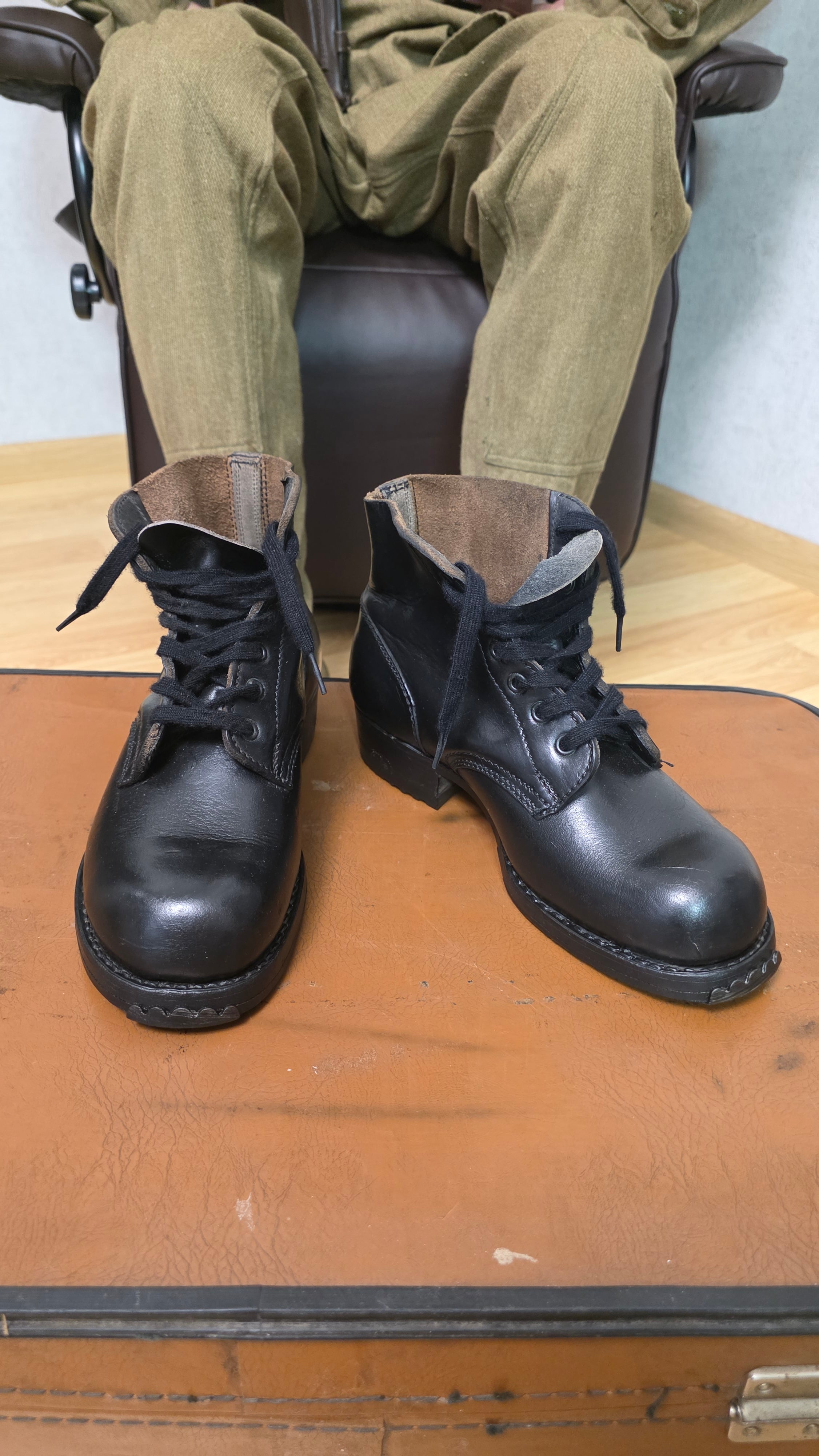 German Mountain Boots Vintage WWII Gebirgsjäger Leather Hiking Boots - Legend Returns Vintage