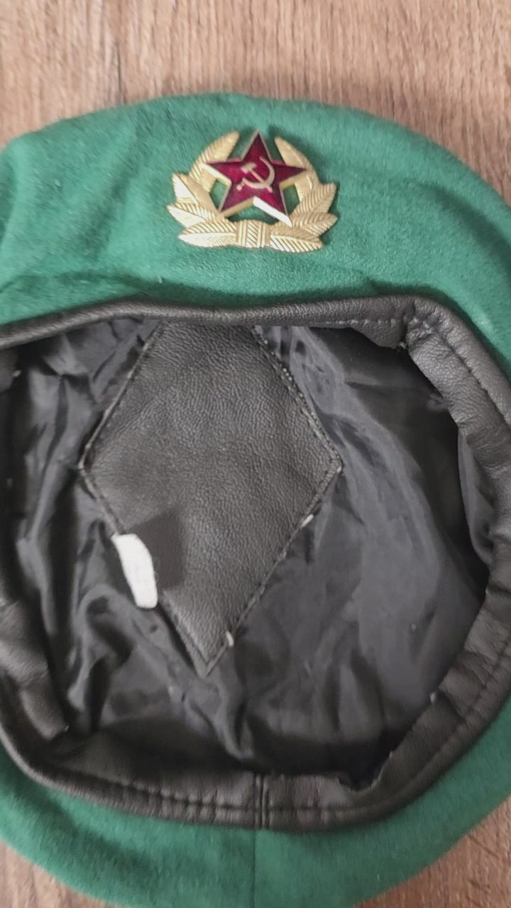 Original Soviet Border Guard Green Beret USSR Vintage Green Wool Beret Hat