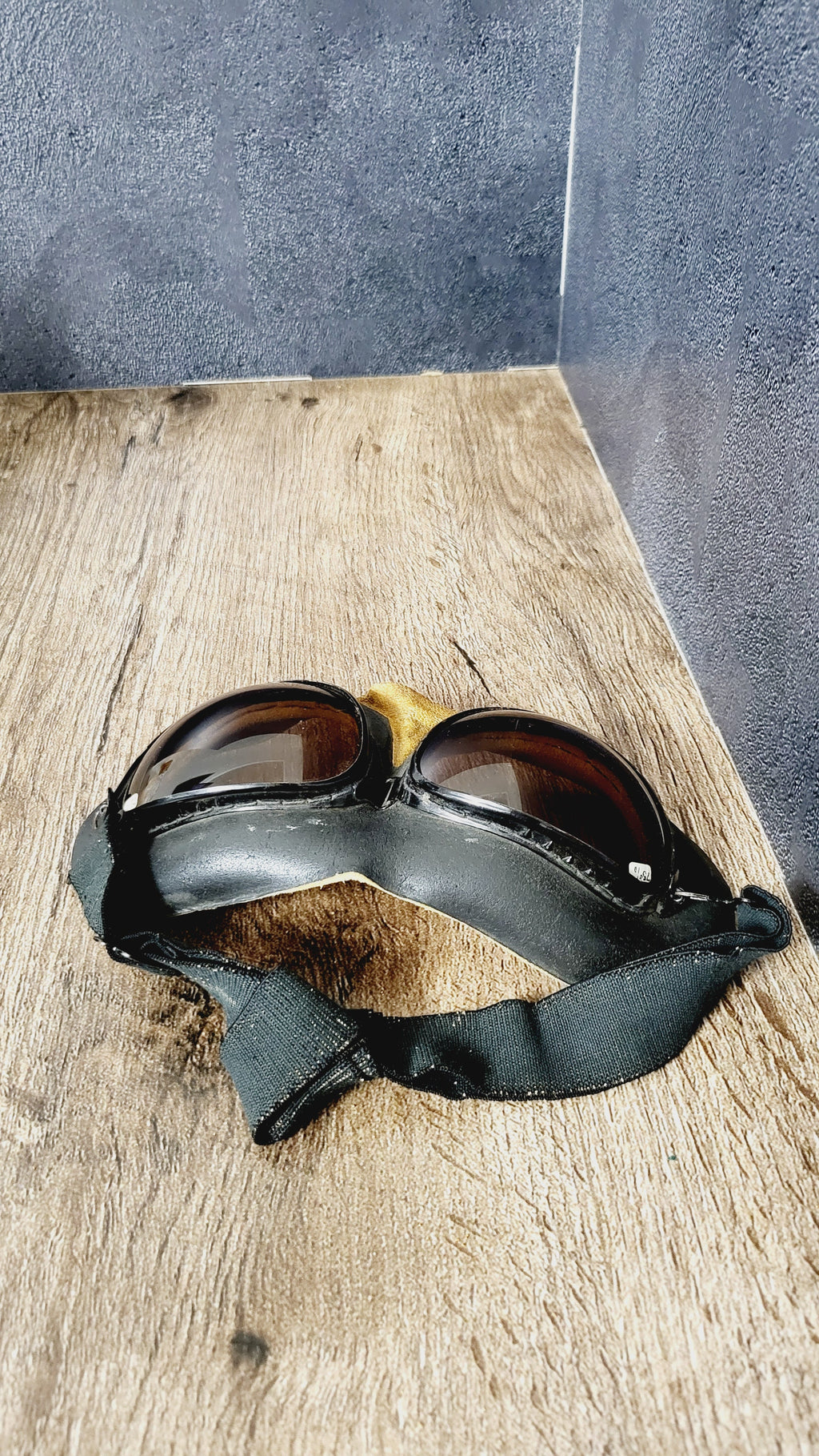 Soviet Pilot Goggles PO-1M Dark Lens Aviation Goggles USSR Aviator Gear