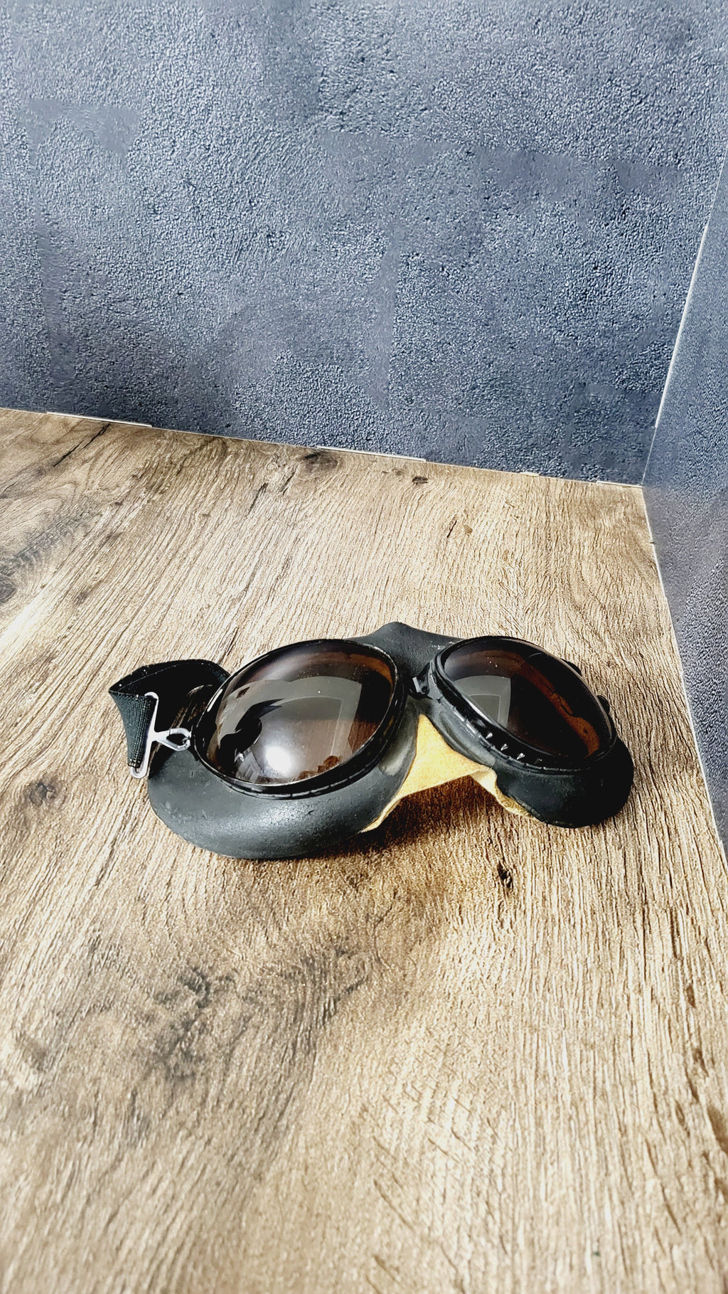 Soviet Pilot Goggles PO-1M Dark Lens Aviation Goggles USSR Aviator Gear