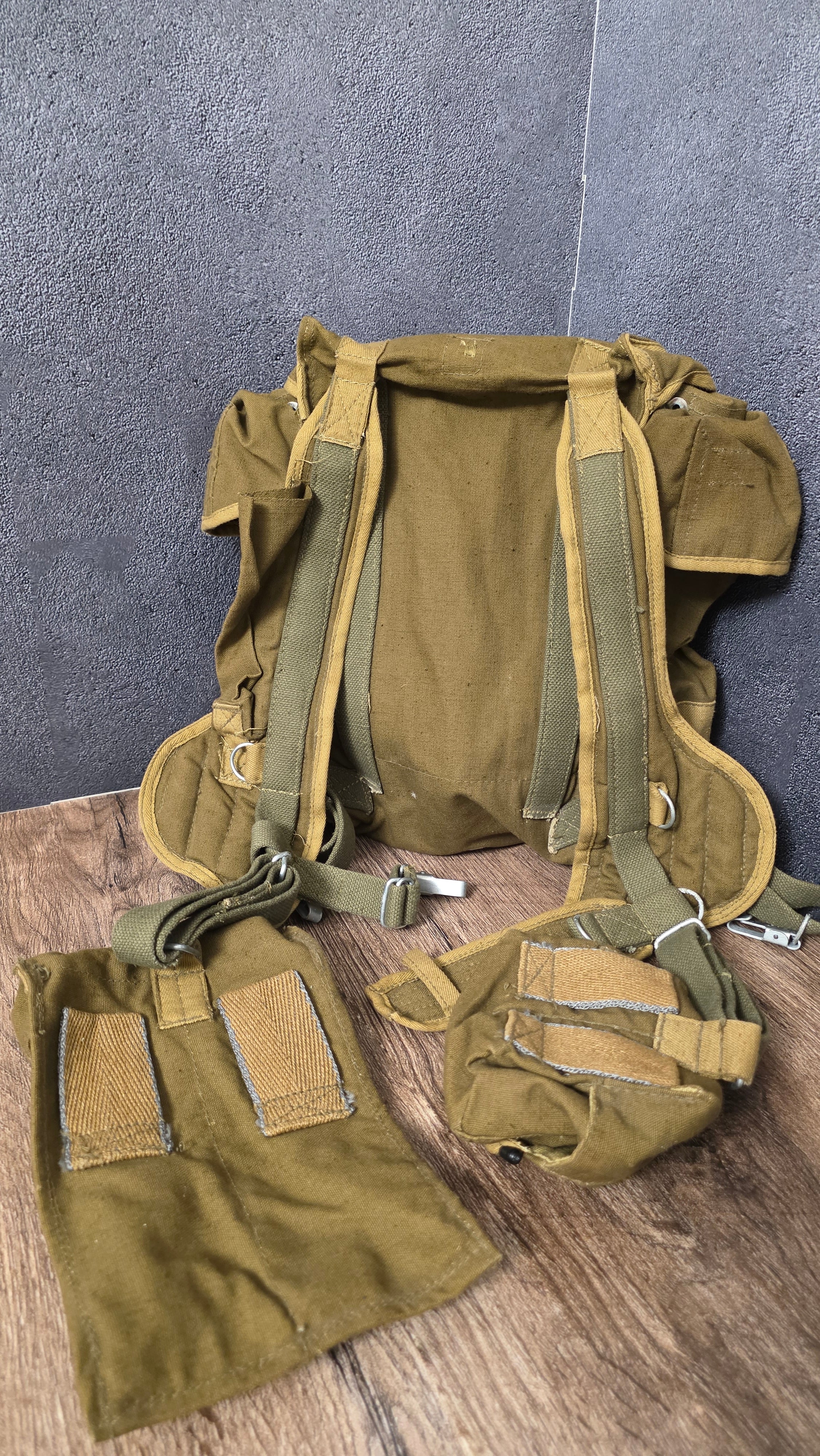 Soviet RD-54 Airborne Backpack USSR VDV Paratrooper Field Gear Vintage - Legend Returns Vintage