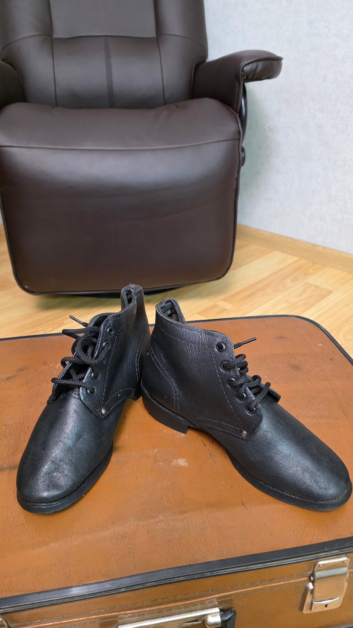 Soviet RKKA Leather Boots USSR Vintage Herringbone Sole Military Style Footwear