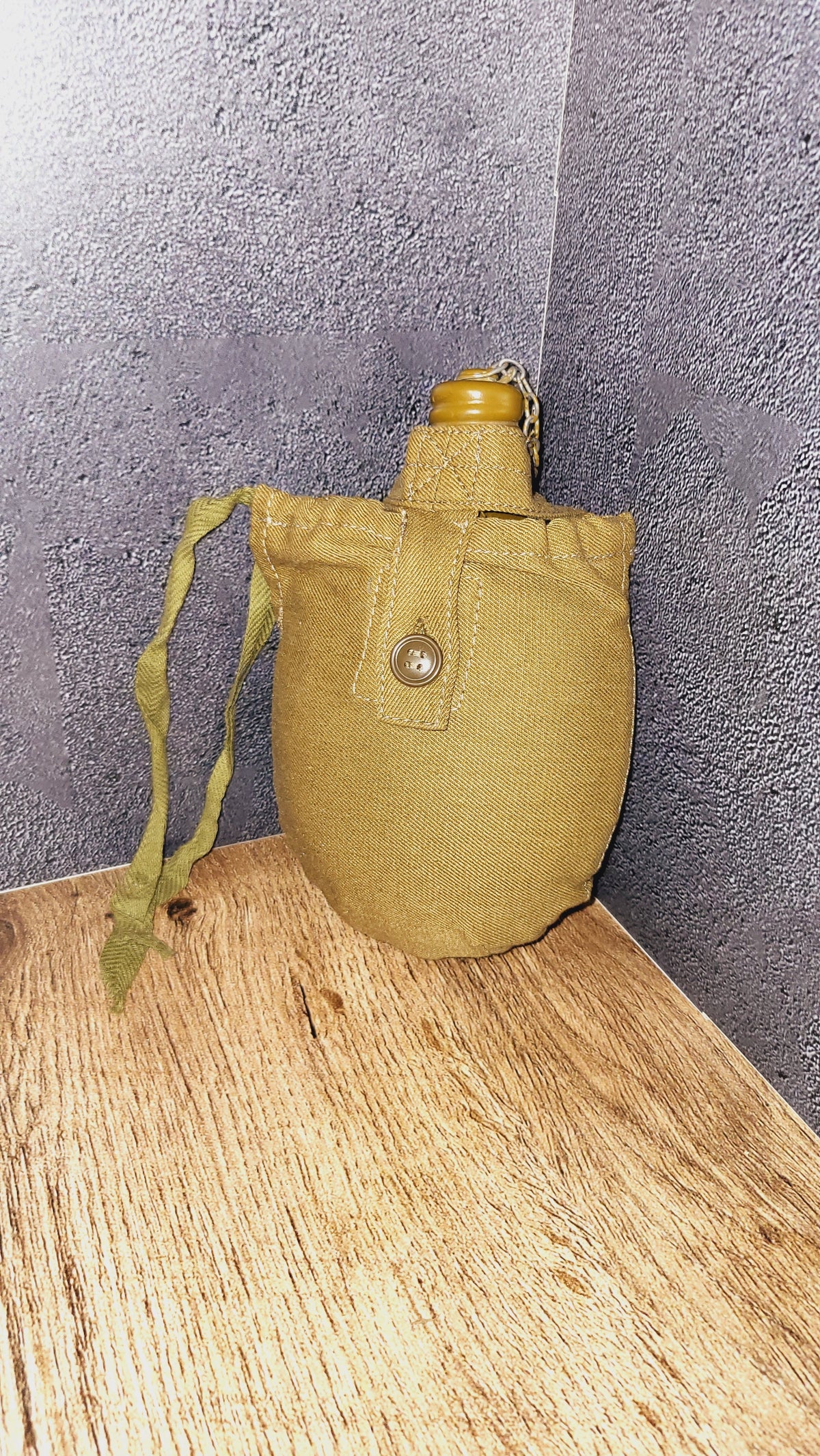 Soviet USSR Vintage Aluminum Canteen with Canvas Cover 0.75L