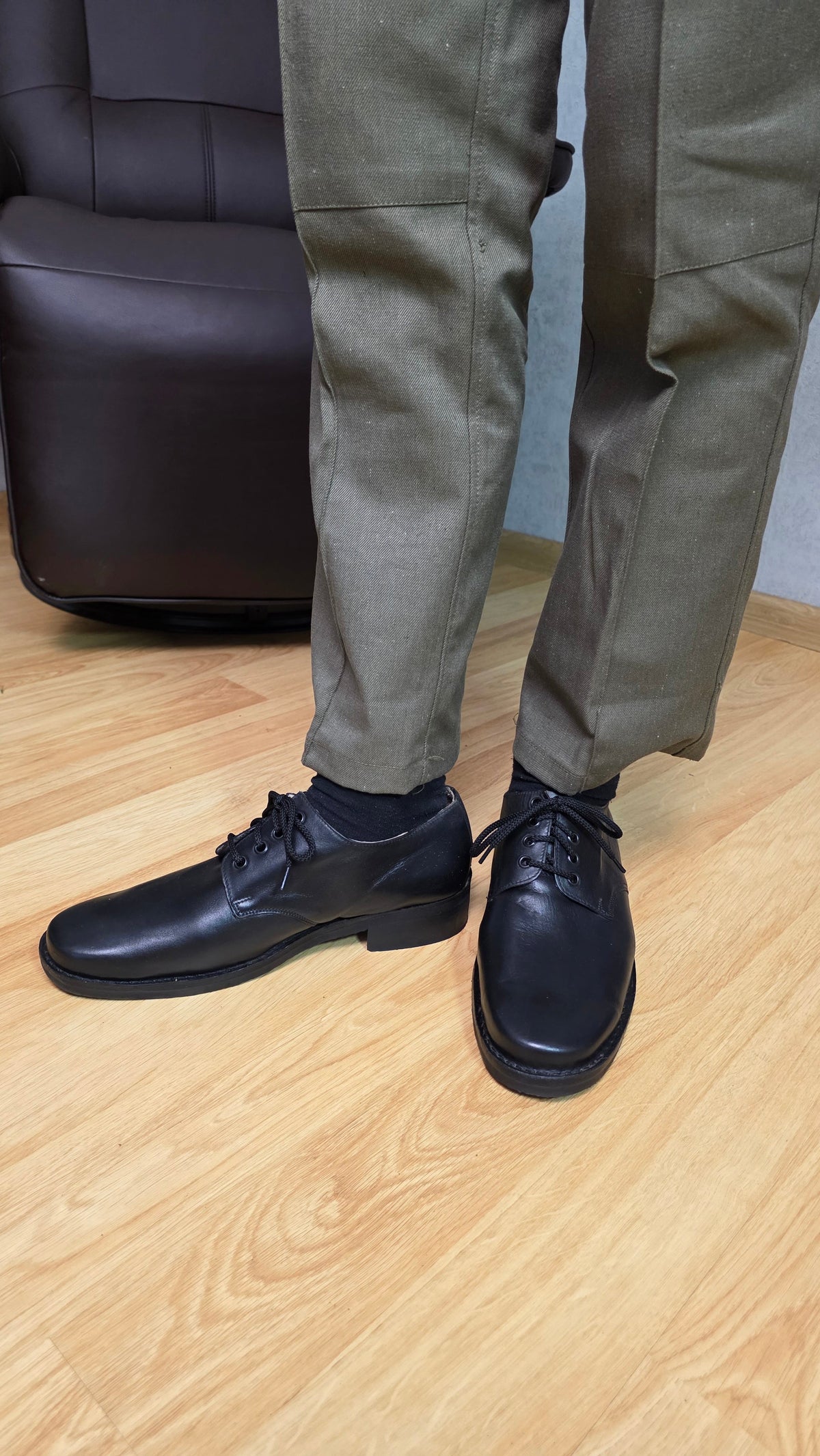 Soviet USSR Vintage Black Officer Dress Shoes Chrome Leather Classic Footwear