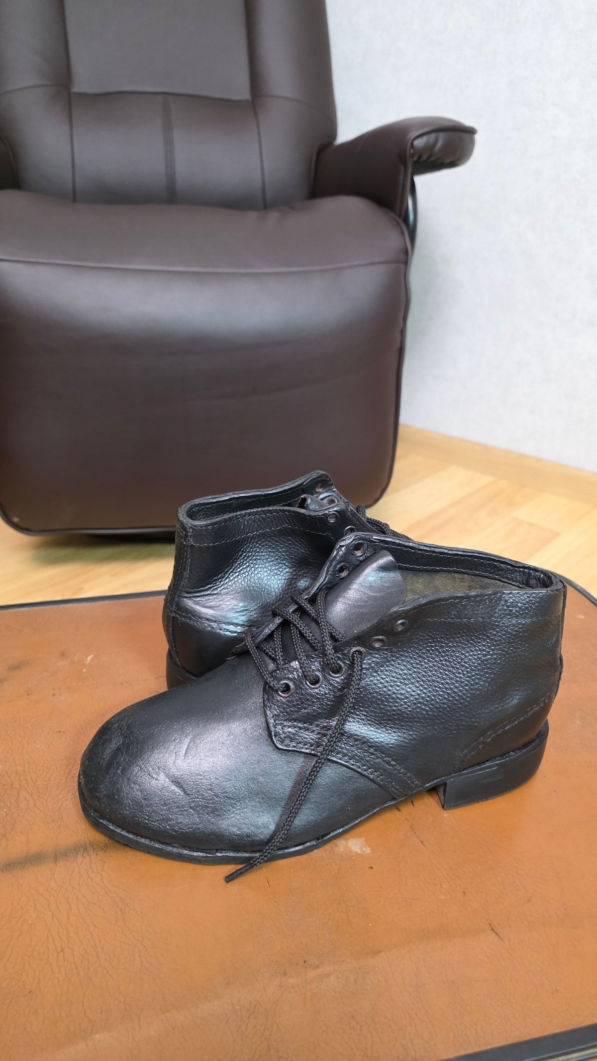 Soviet USSR Vintage Leather Factory Work Boots Hobnailed Sole