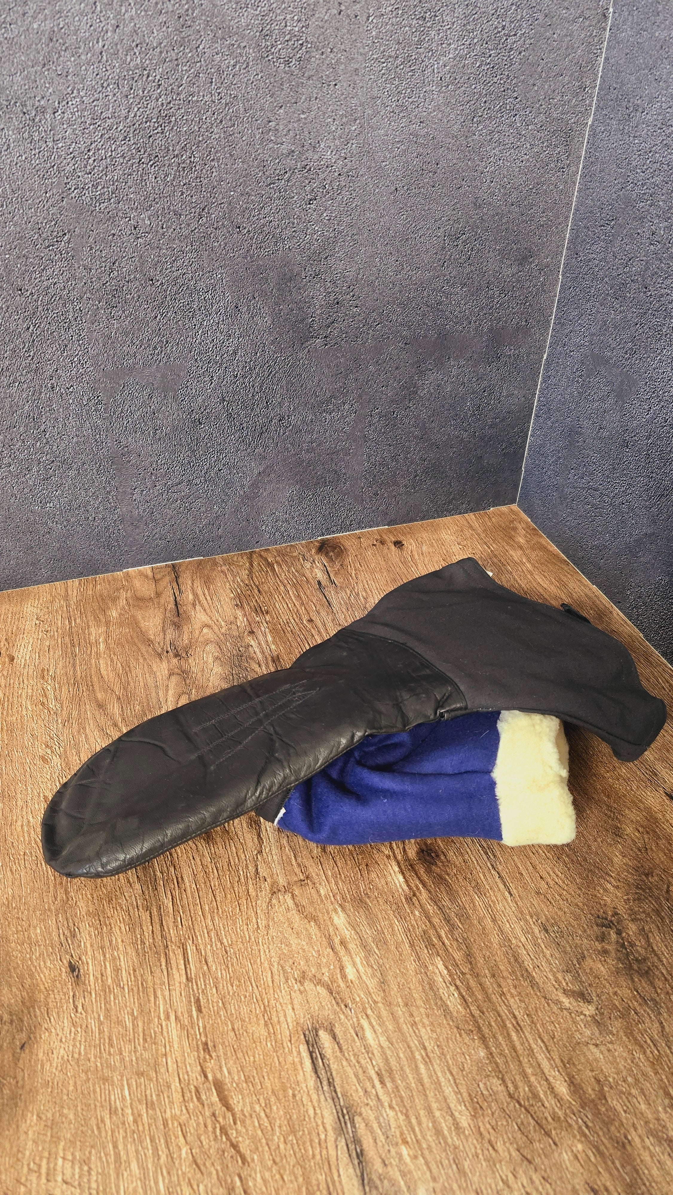 Soviet Winter Leather Mittens Sheepskin Lined Cold Weather Gloves USSR - Legend Returns Vintage