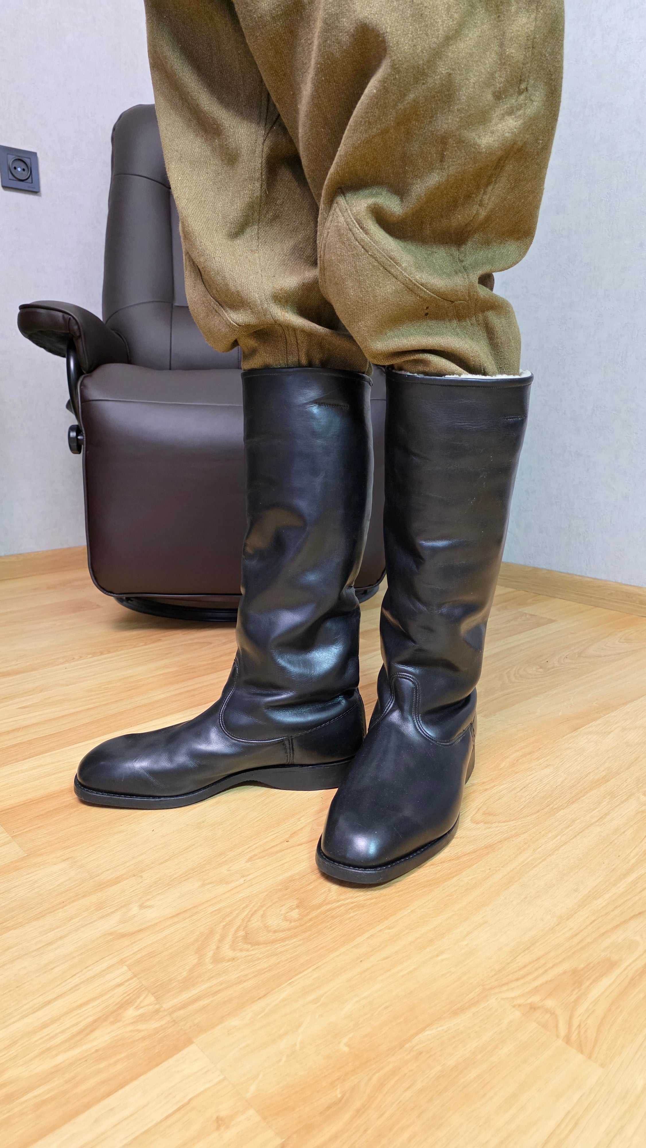 Vintage German Winter Officer Boots NVA DDR Leather Fur Lined Boots - Legend Returns Vintage
