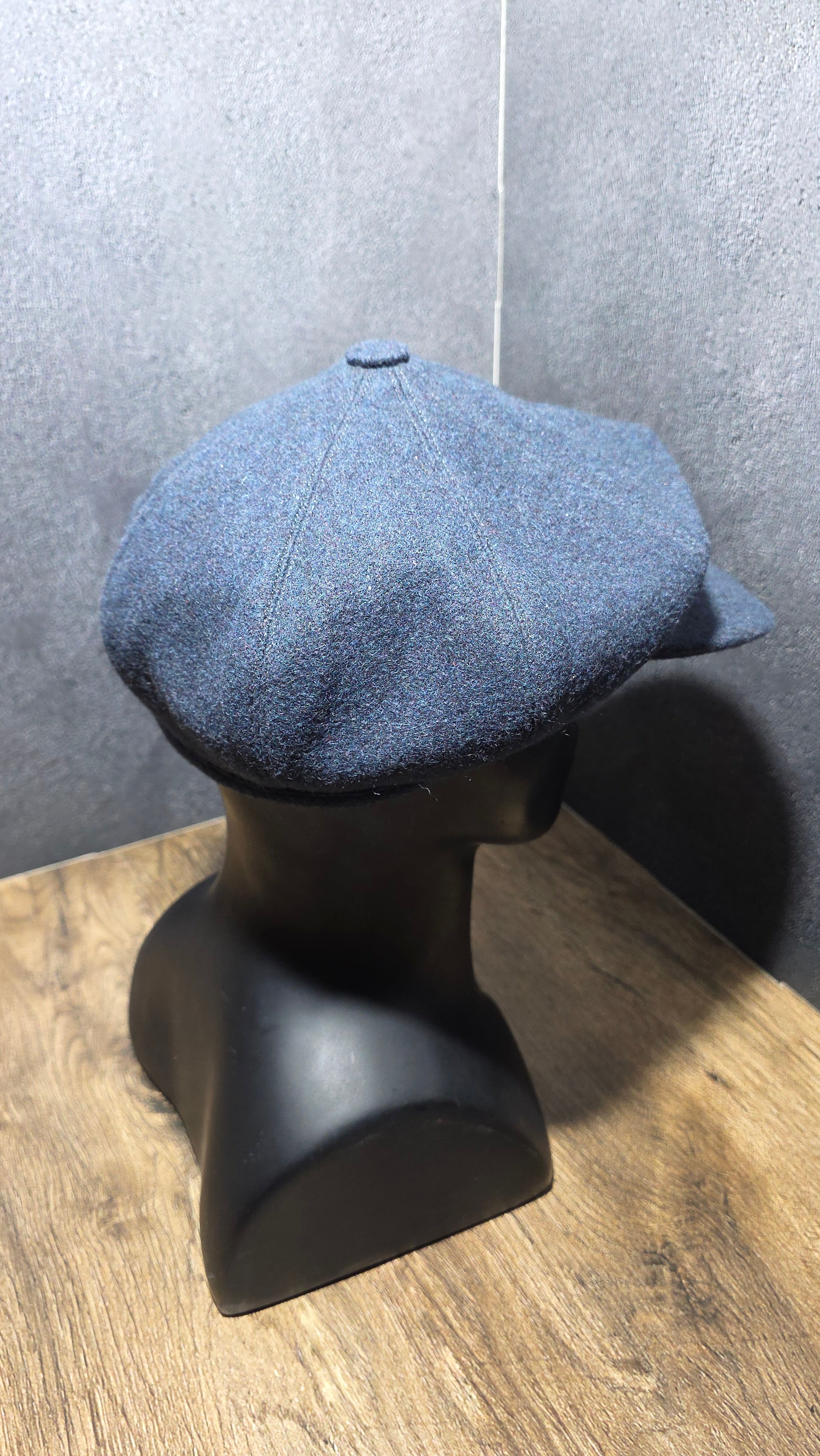 Vintage Style Wool Newsboy Cap – Classic Eight Panel Gatsby Hat