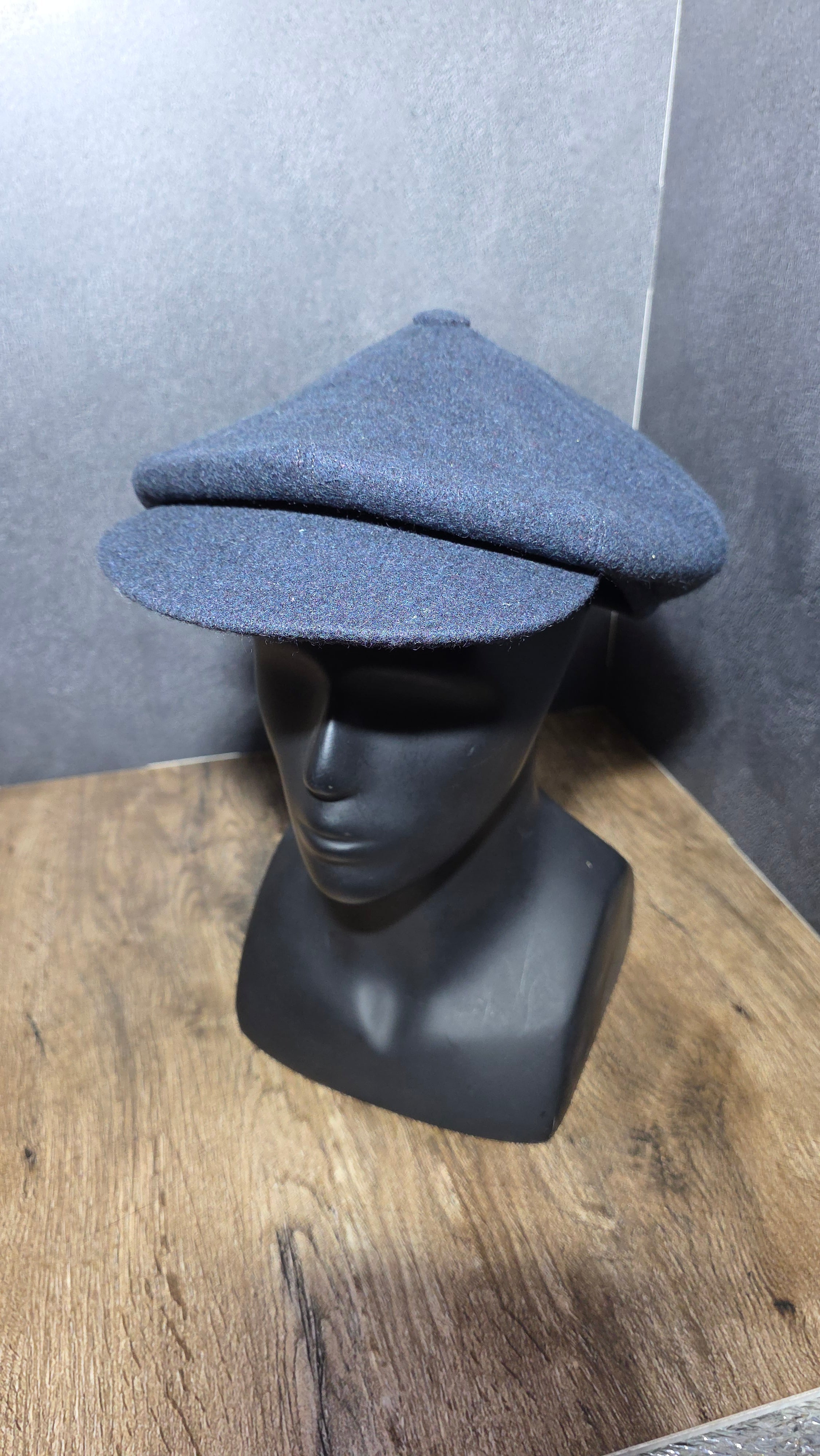 Vintage Style Wool Newsboy Cap – Classic Eight Panel Gatsby Hat