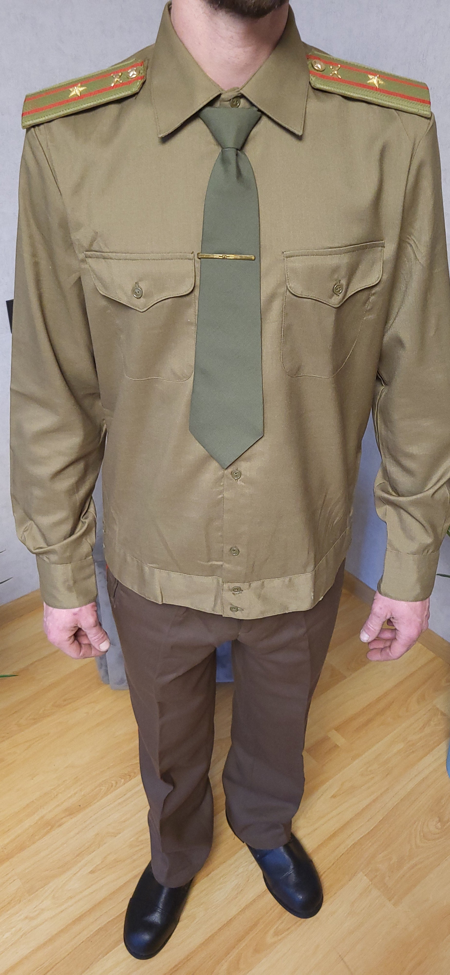 Vintage USSR Khaki Dress Shirt Long Sleeve Set Tie Tie Clip Epaulettes
