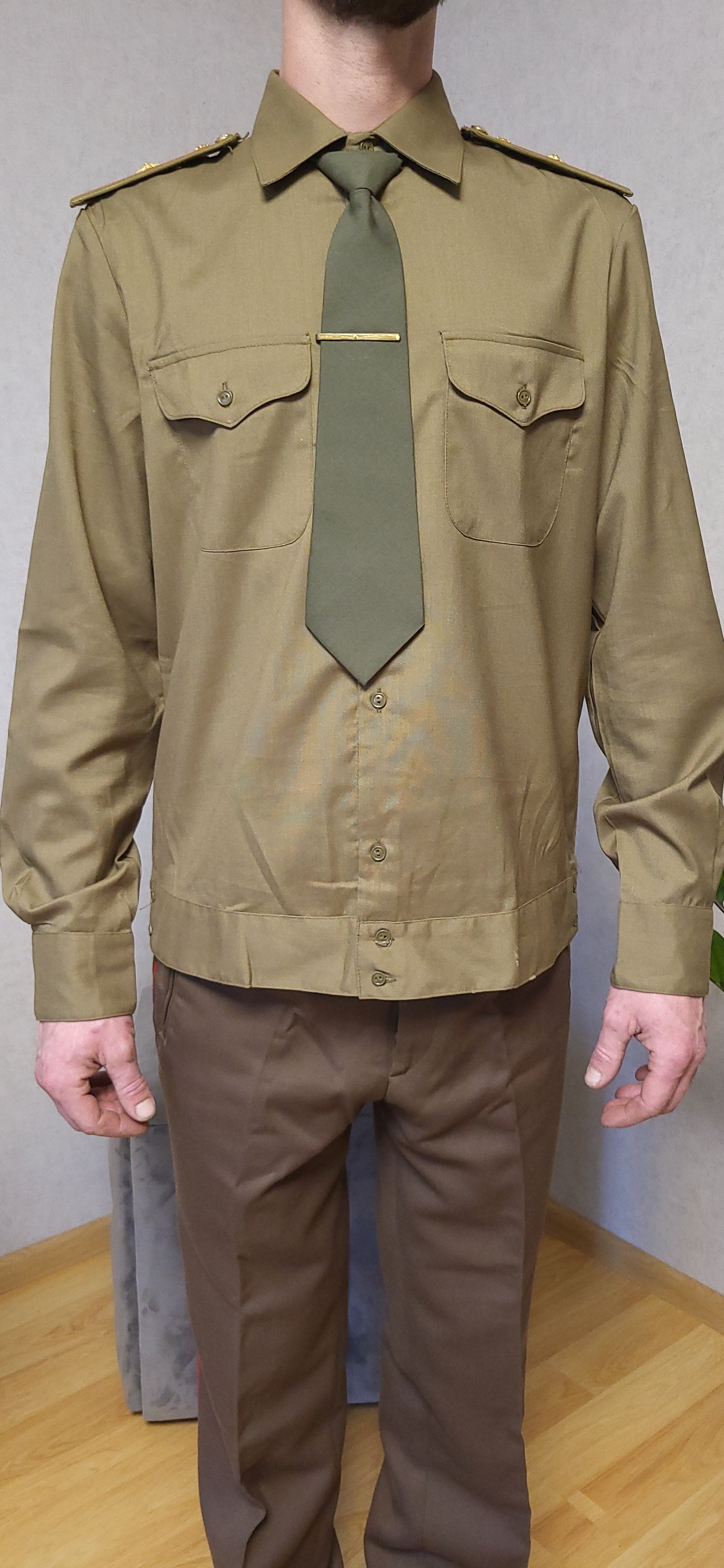 Vintage USSR Khaki Dress Shirt Long Sleeve Set Tie Tie Clip Epaulettes