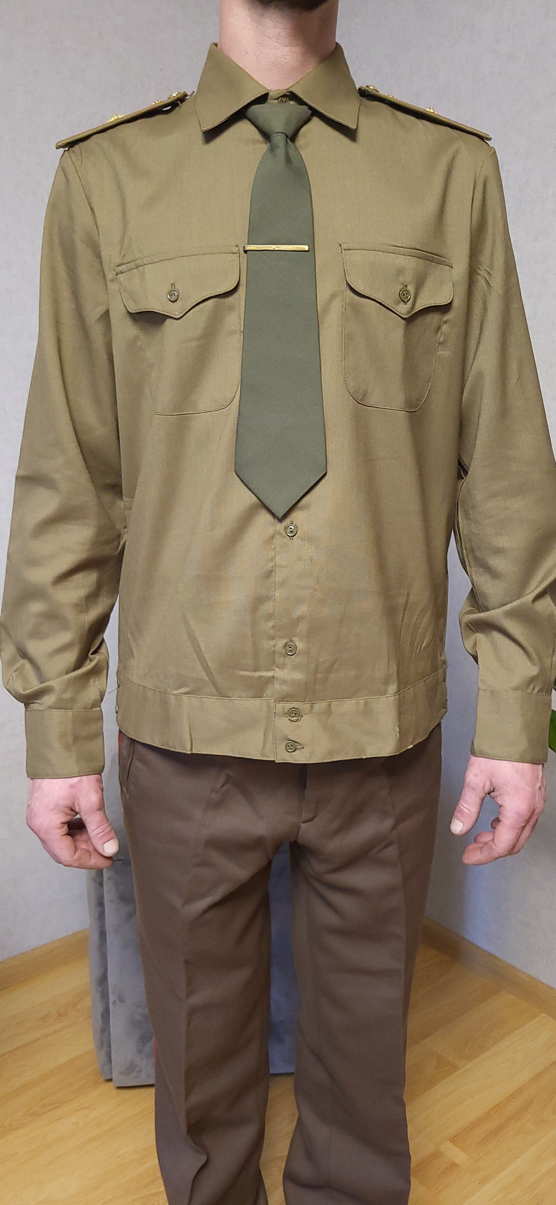 Vintage USSR Khaki Dress Shirt Long Sleeve Set Tie Tie Clip Epaulettes