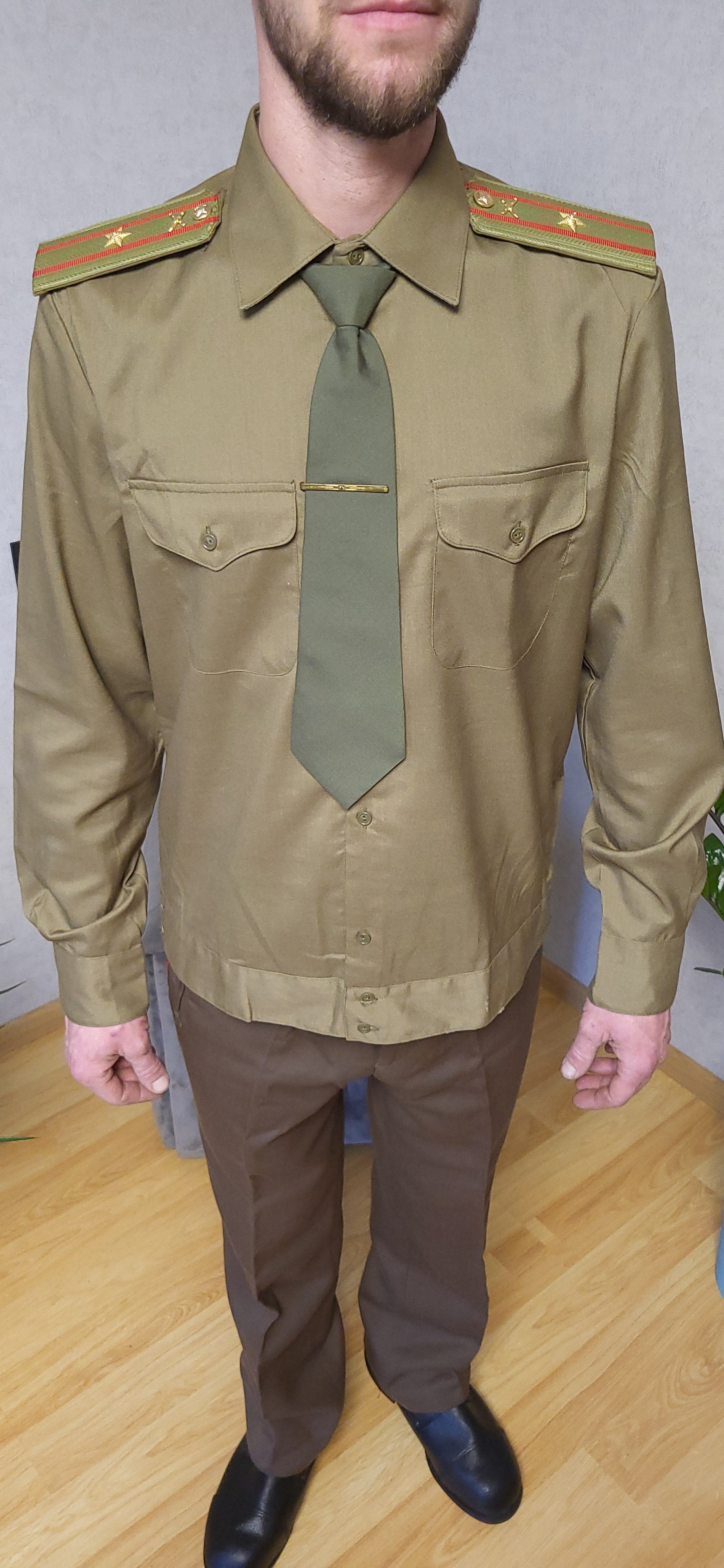 Vintage USSR Khaki Dress Shirt Long Sleeve Set Tie Tie Clip Epaulettes