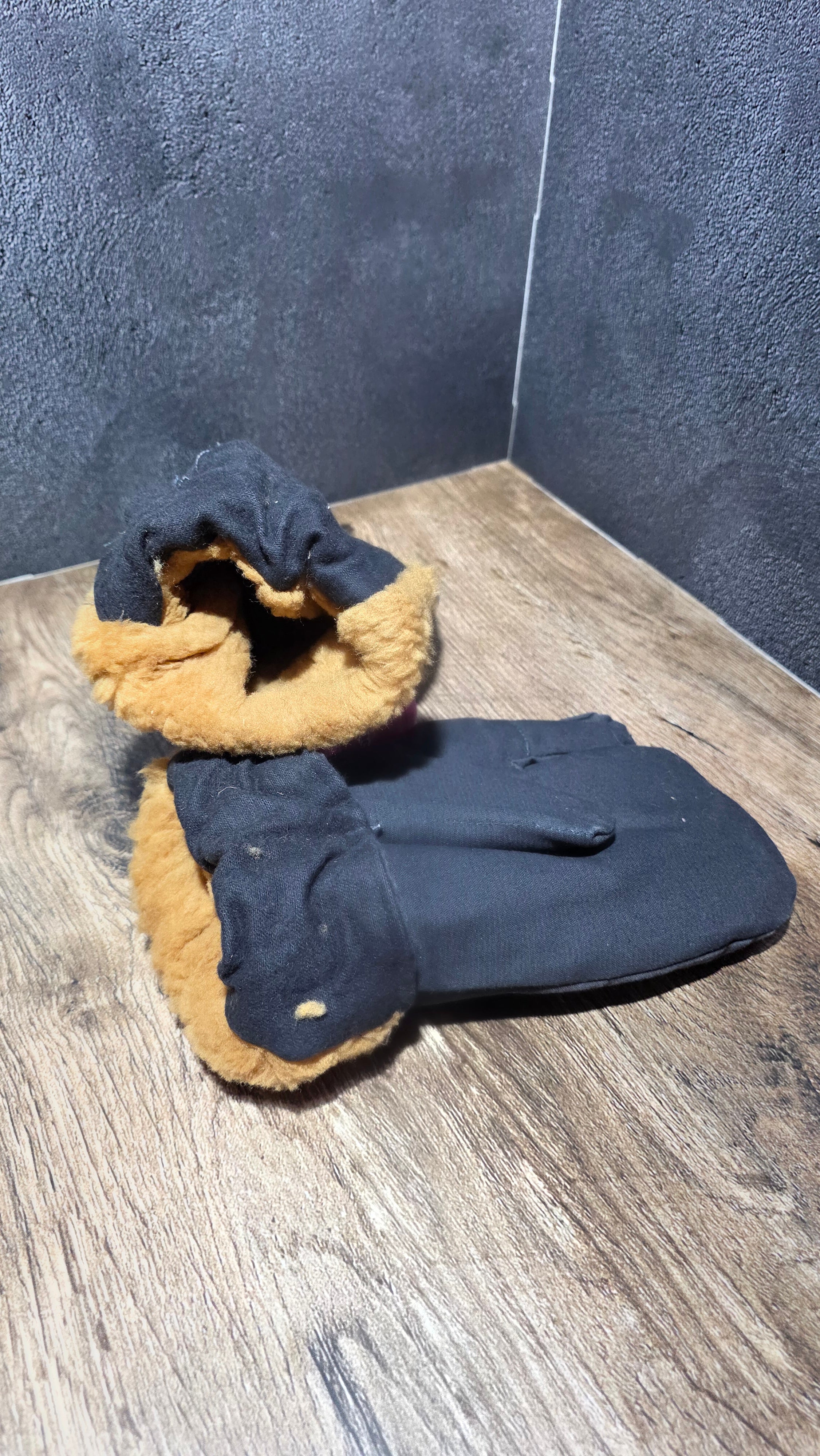 Vintage USSR Soviet 1970s Fur Sheepskin Work Mittens